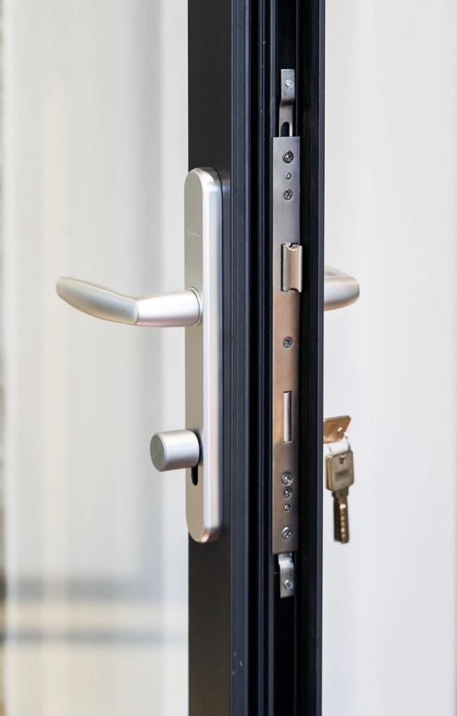 لوازم المنيوم